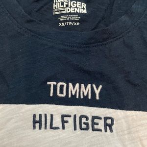 Tommy Hilfiger t shirt